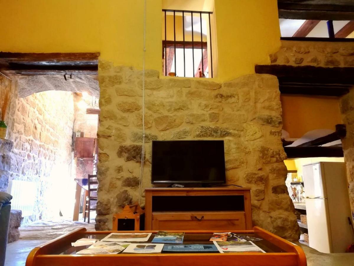 Casa Marina Apartment วาลเดร์โรเบรส ภายนอก รูปภาพ